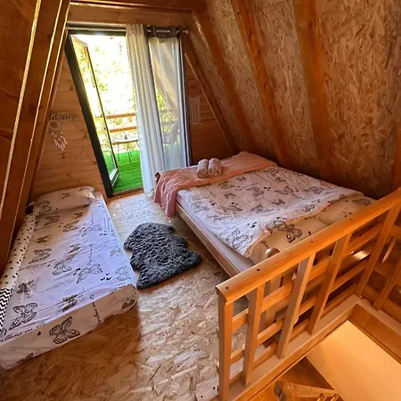 度假居 Vikendica Harbas 察津